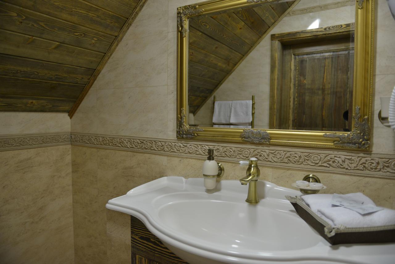 Folvark Gvozd Hotel Kamenyuki Kültér fotó