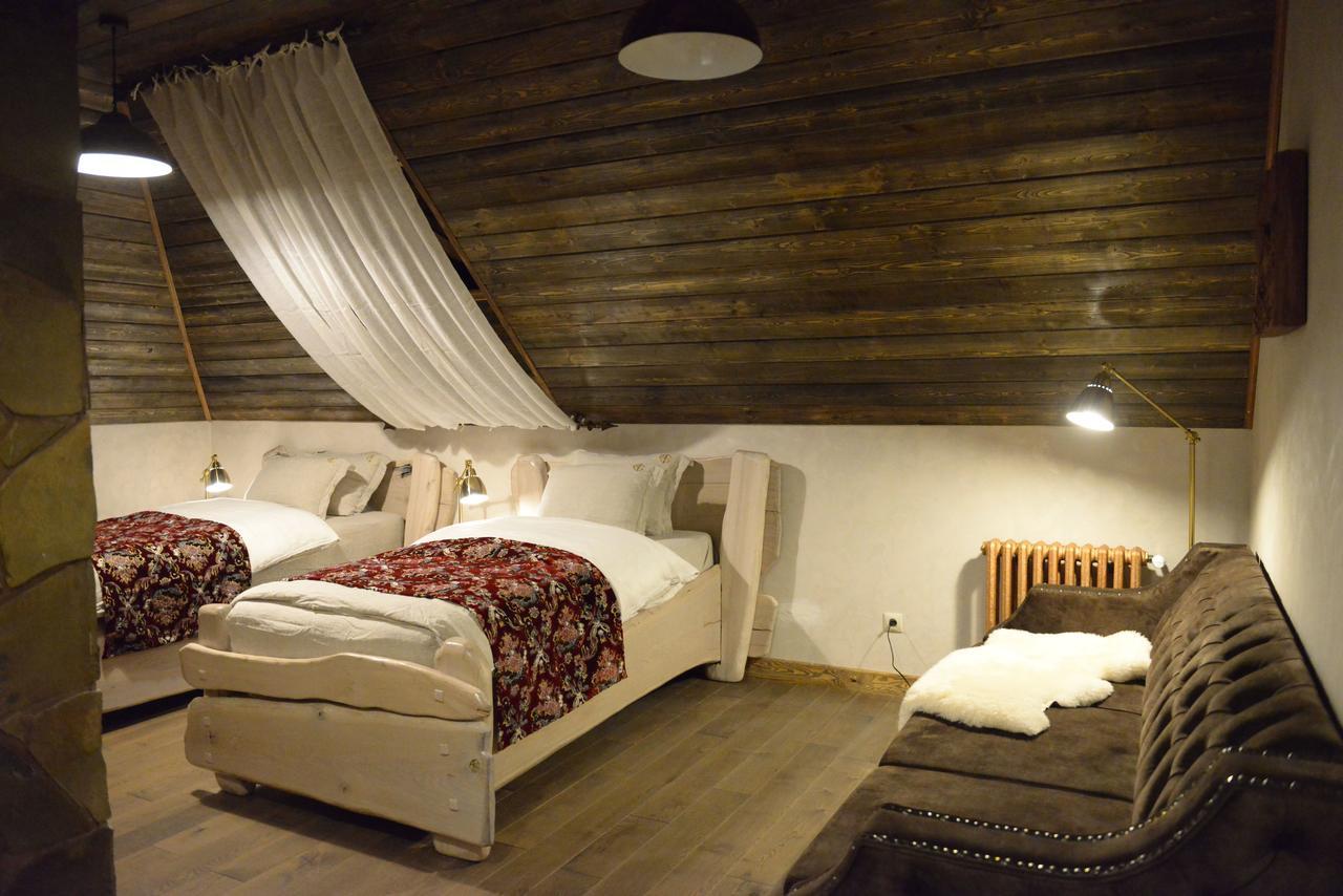 Folvark Gvozd Hotel Kamenyuki Kültér fotó