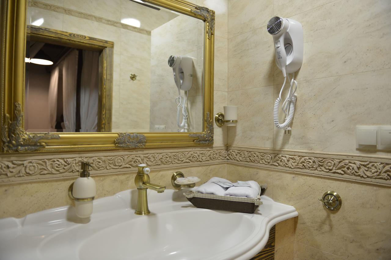 Folvark Gvozd Hotel Kamenyuki Kültér fotó